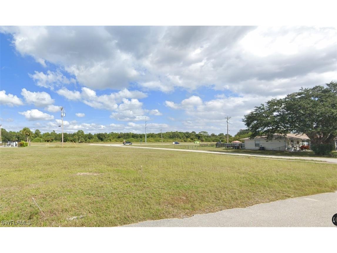 1413 NE 23rd Terrace Cape Coral FL 33909 224015278 image1