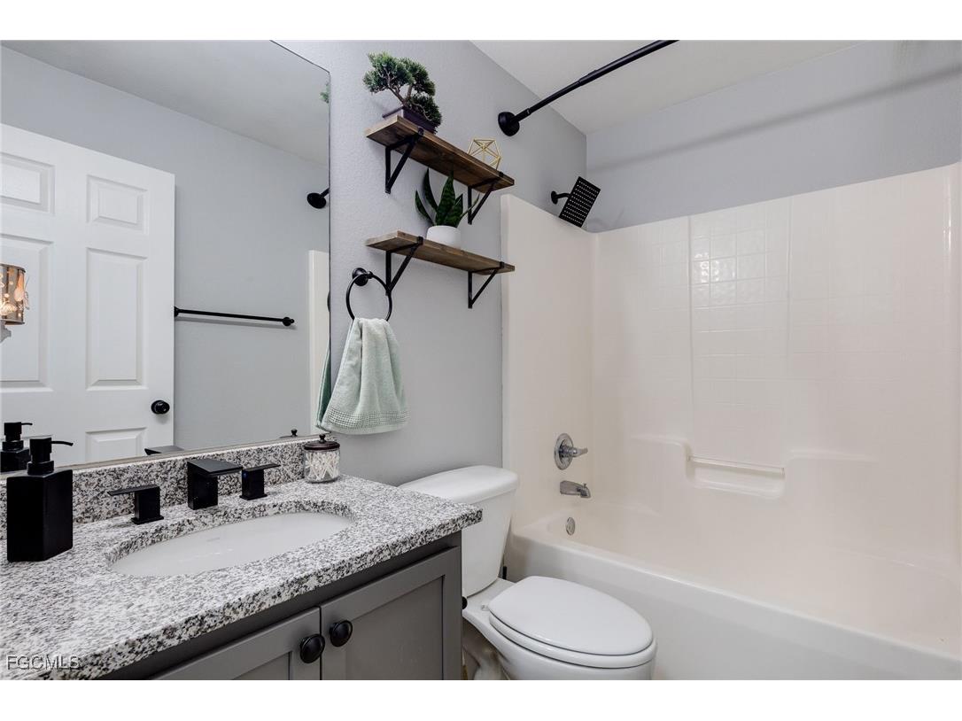 1413 NW 8th Place Cape Coral FL 33993 2025009739 image21