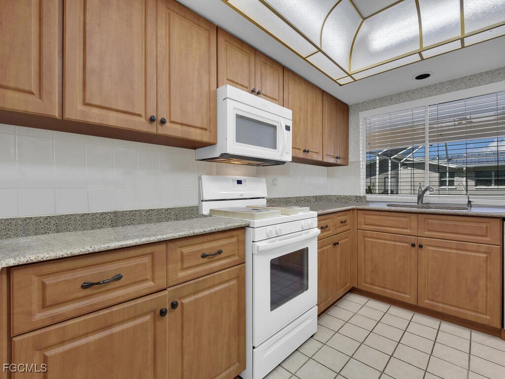 1413 SE 39th Street Cape Coral FL 33904 2025016932 image11