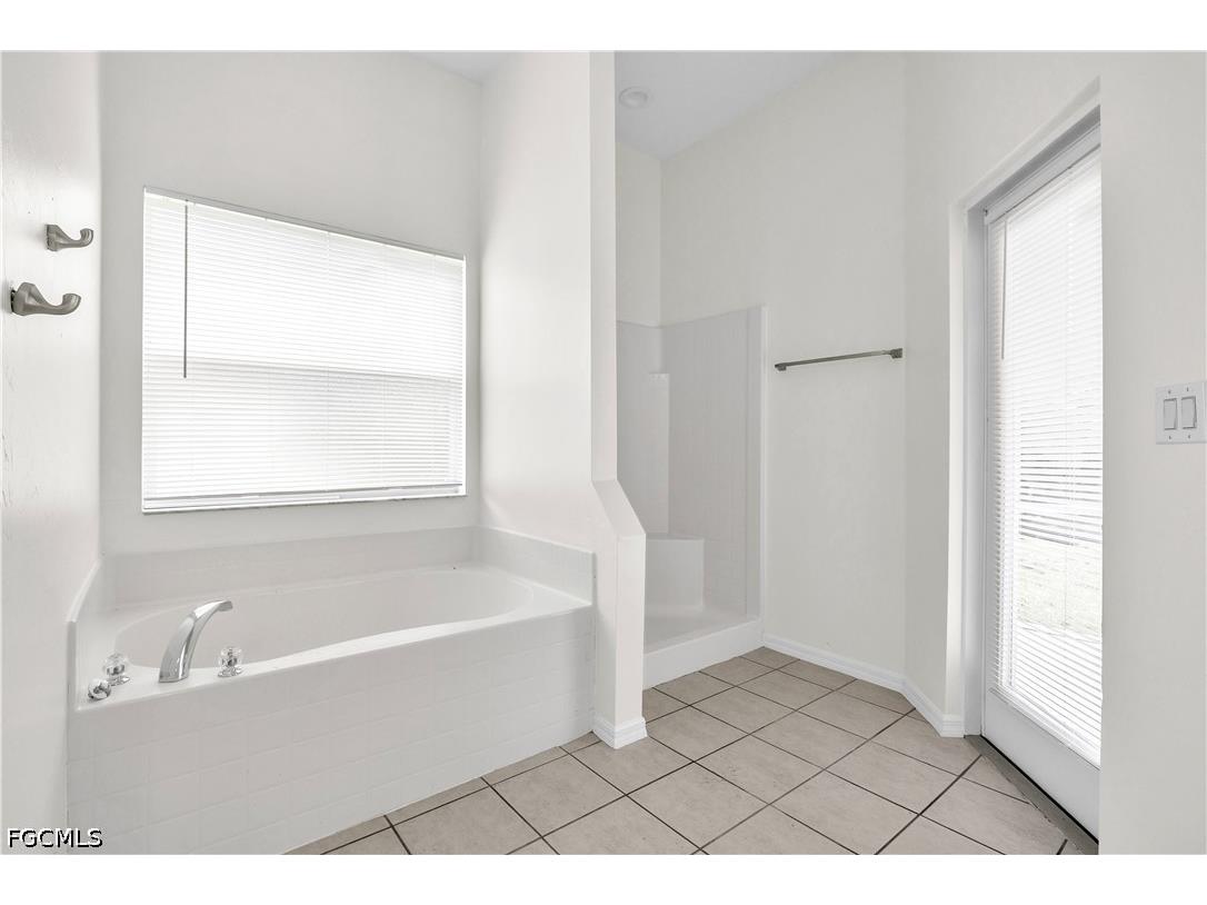 1413 SW 3rd Avenue Cape Coral FL 33991 2026018331 image16