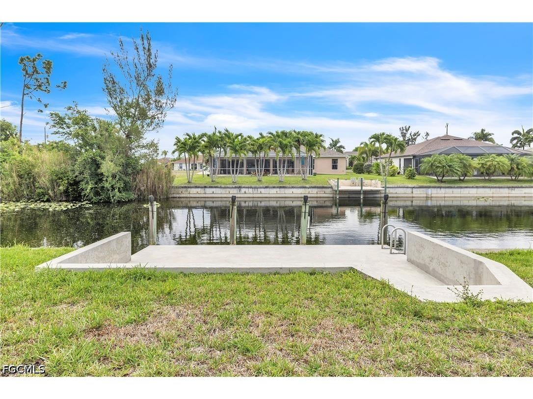 1413 SW 3rd Avenue Cape Coral FL 33991 2026018331 image3