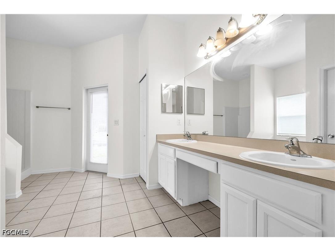 1413 SW 3rd Avenue Cape Coral FL 33991 2026018331 image33