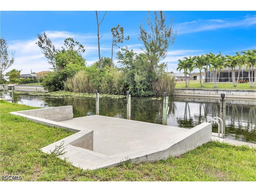 1413 SW 3rd Avenue Cape Coral FL 33991 2026018331 image4