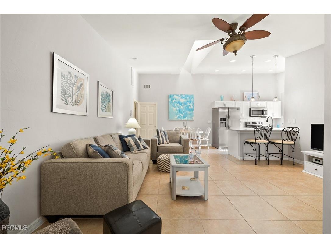 1413 SW 51st Lane #31 Cape Coral FL 33914 2025003872 image1