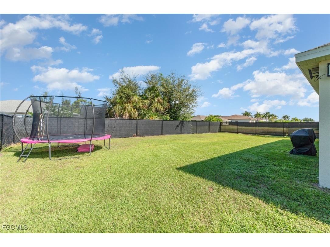 1413 SW Trafalgar Parkway Cape Coral FL 33991 2025017986 image28