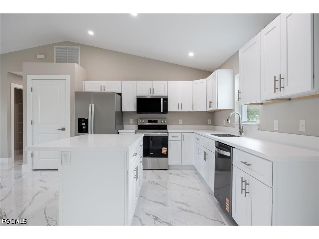 14130 Roof Street Fort Myers FL 33905 2026023793 image10