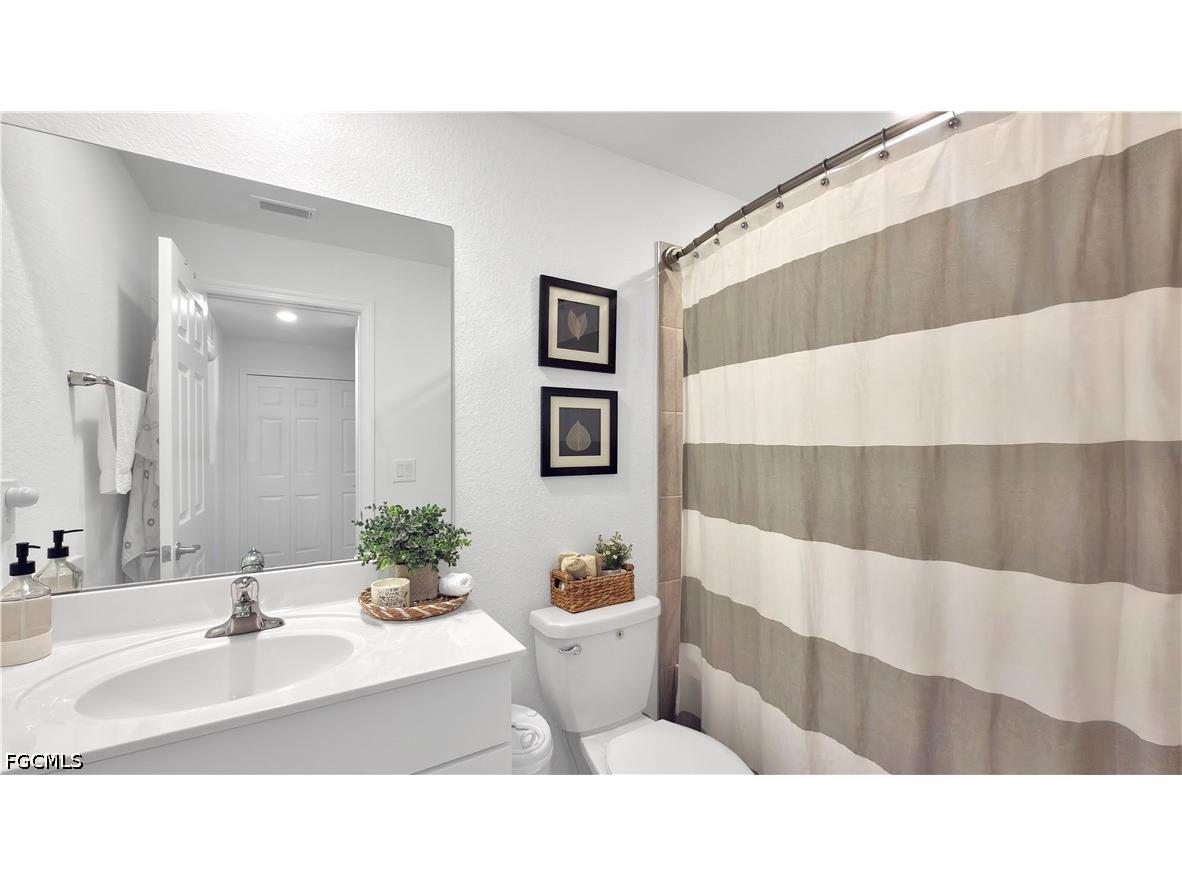 14135 Oviedo Place Fort Myers FL 33905 2026020007 image32