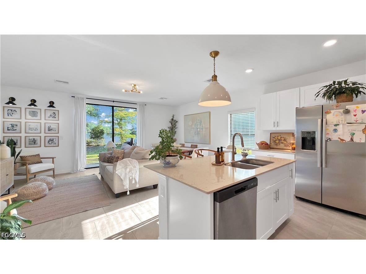 14135 Oviedo Place Fort Myers FL 33905 2026020007 image6