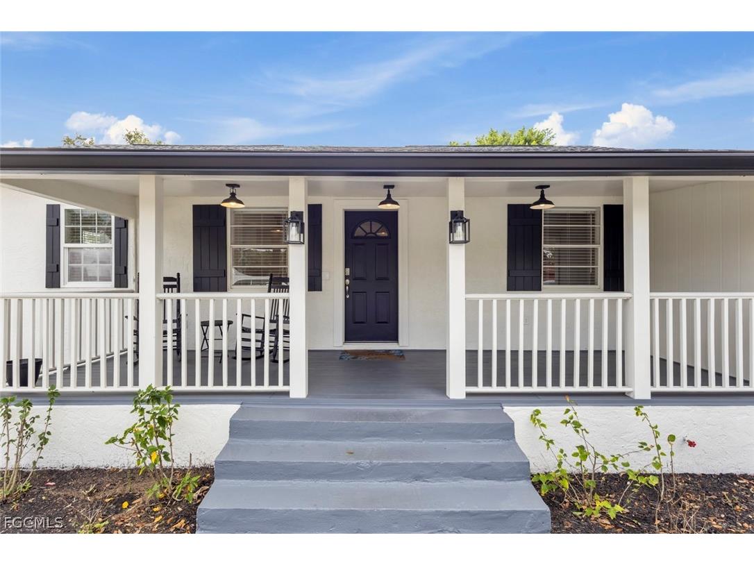 1414 Alhambra Drive Fort Myers FL 33901 2026012674 image2