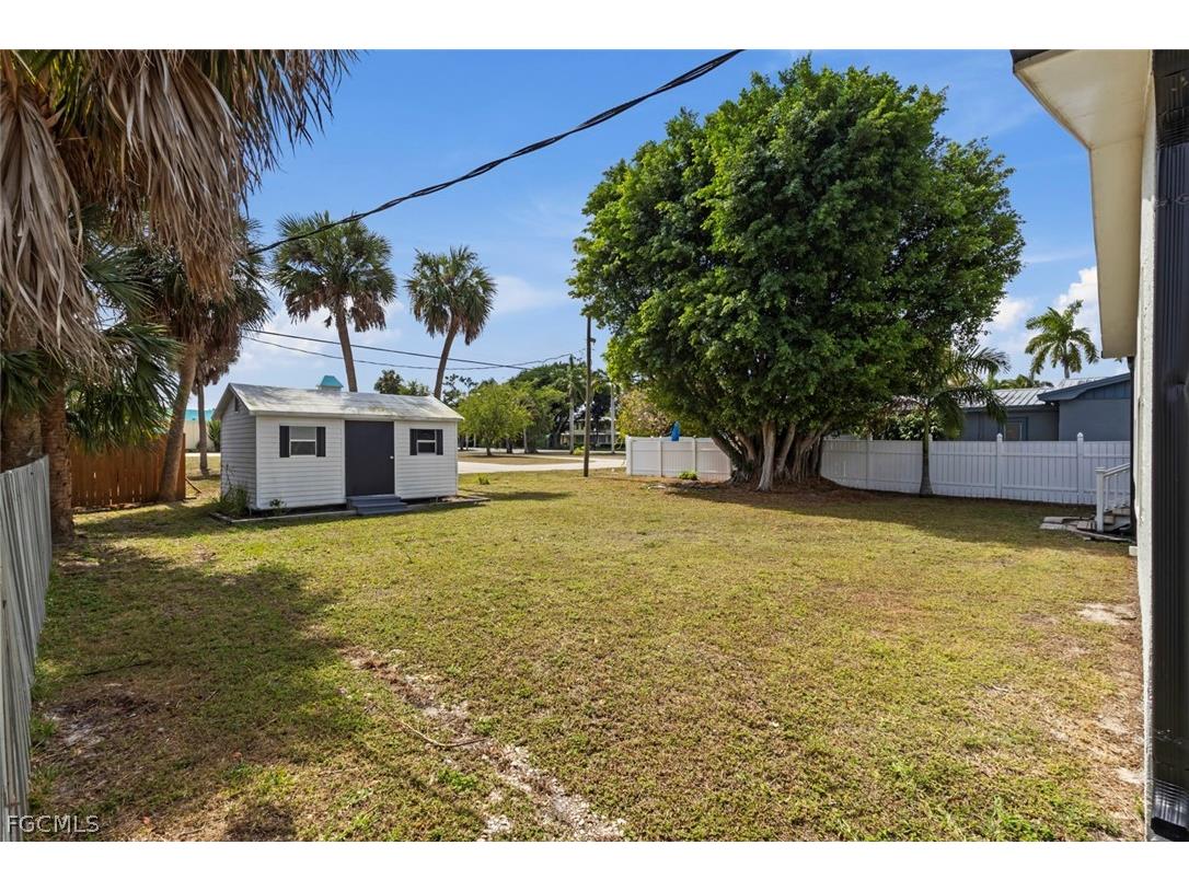 1414 Alhambra Drive Fort Myers FL 33901 2026012674 image31
