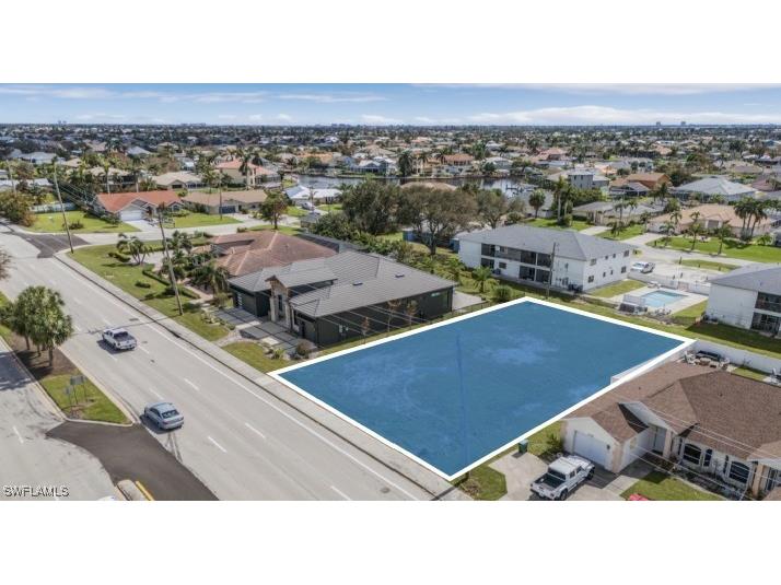 1414 Cape Coral Parkway W Cape Coral FL 33914 224101262 image1