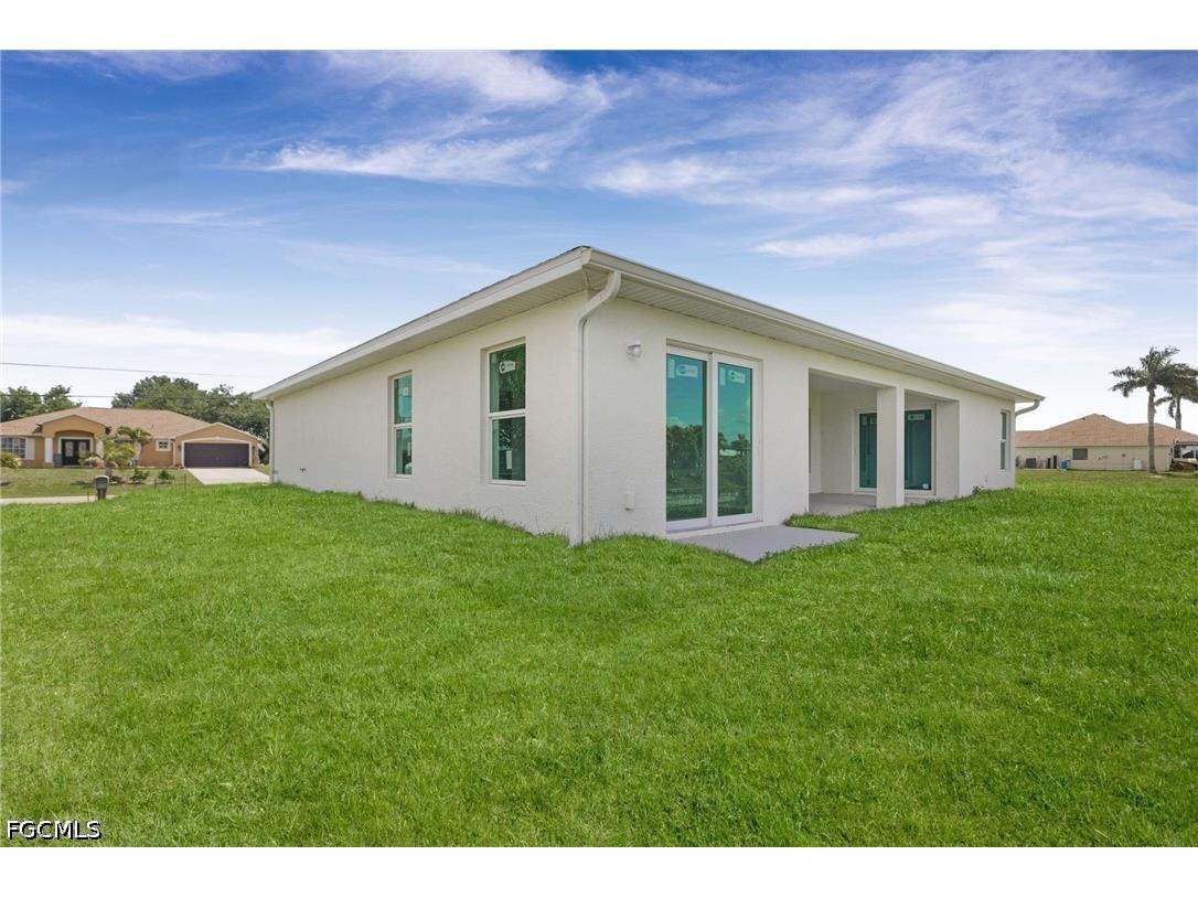 1414 NE 21st Avenue Cape Coral FL 33909 2026016666 image23