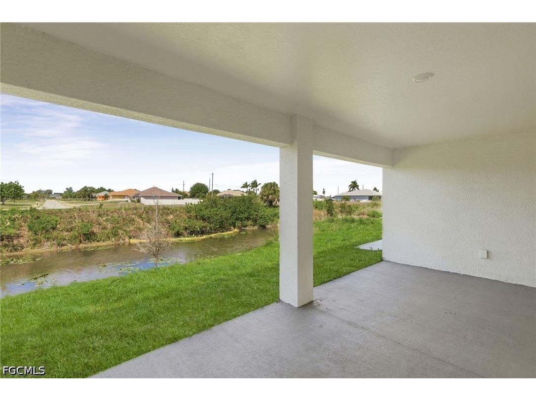 1414 NE 21st Avenue Cape Coral FL 33909 2026016666 image24