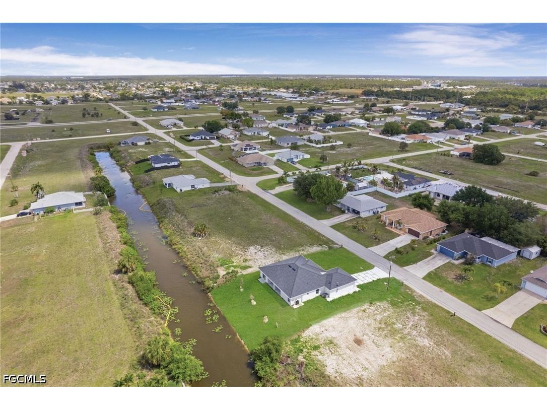 1414 NE 21st Avenue Cape Coral FL 33909 2026016666 image25