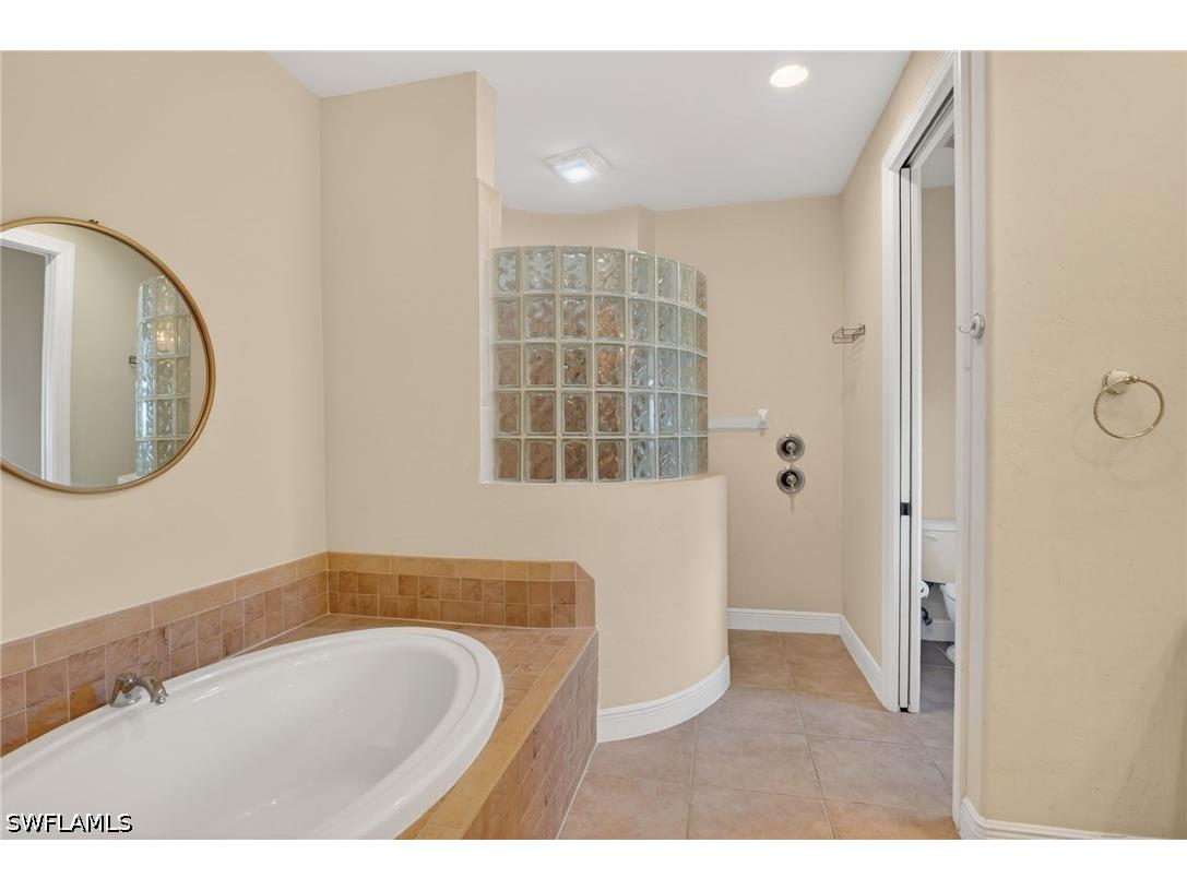 1414 NE 2nd Terrace Cape Coral FL 33909 226013881 image13
