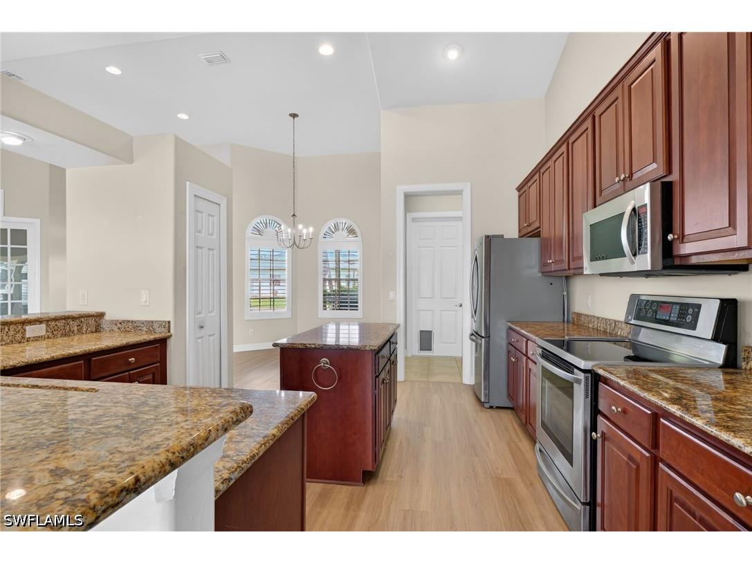 1414 NE 2nd Terrace Cape Coral FL 33909 226013881 image8