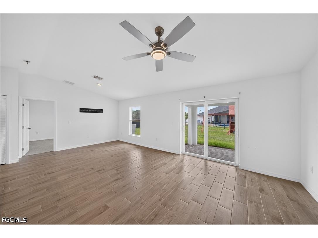1414 NW 19th Terrace Cape Coral FL 33993 2026024257 image2