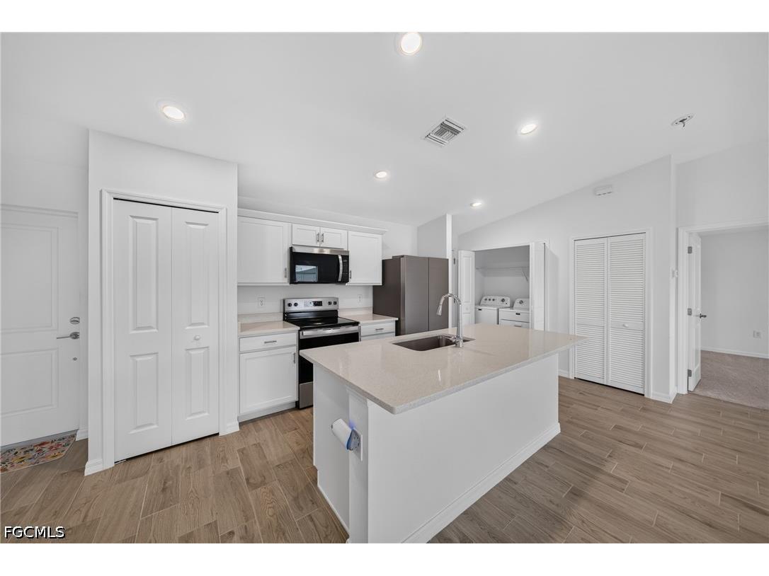 1414 NW 19th Terrace Cape Coral FL 33993 2026024257 image7