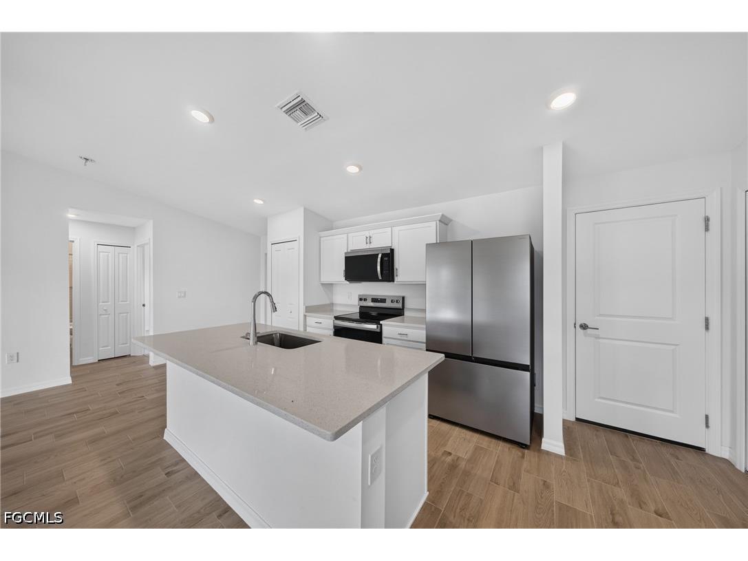 1414 NW 19th Terrace Cape Coral FL 33993 2026024257 image8