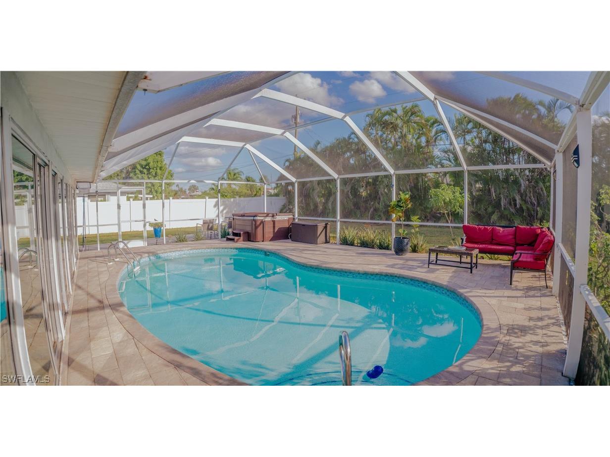 1414 SE 43rd Terrace Cape Coral FL 33904 223079524 image1