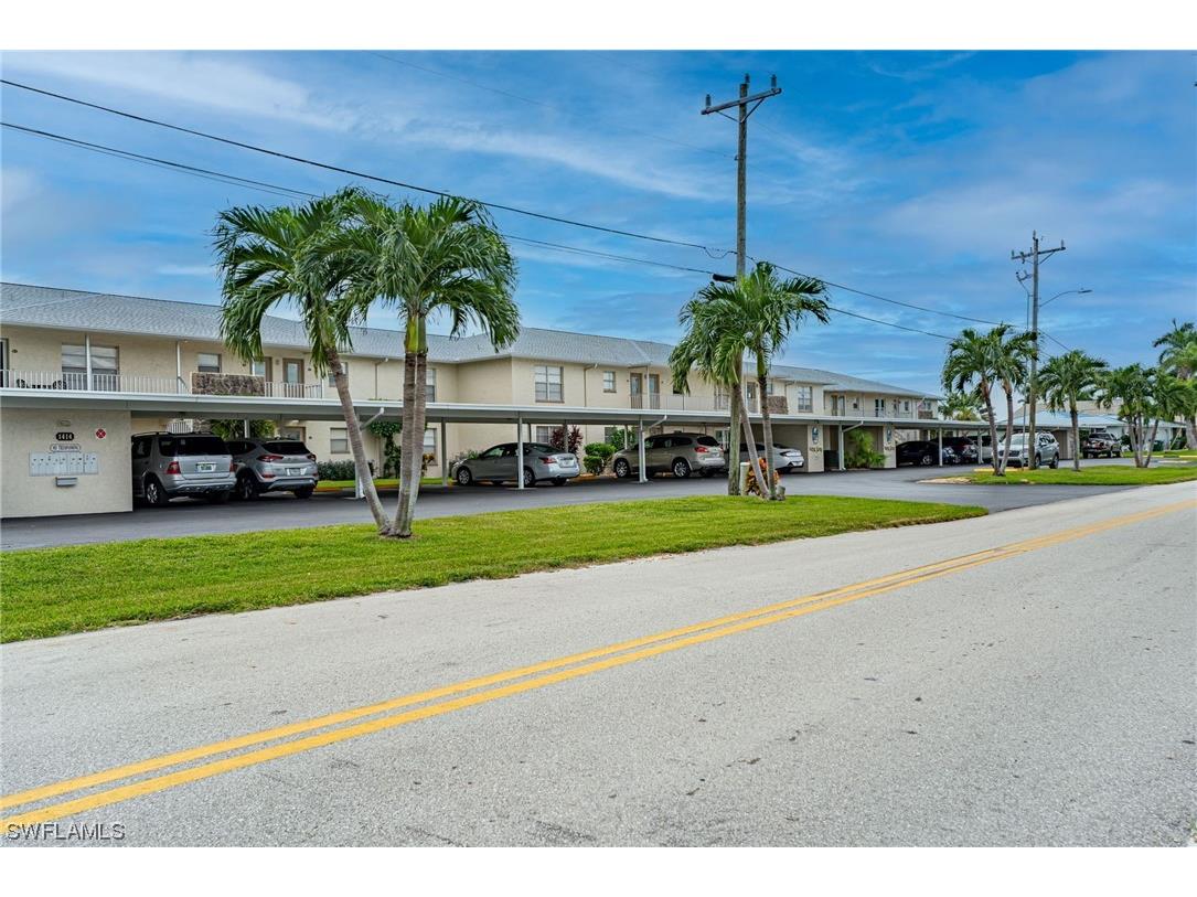 1414 SE 46th Street #2C Cape Coral FL 33904 223074636 image1