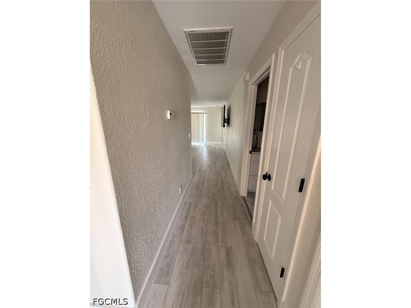 1414 SE 6th Avenue Cape Coral FL 33990 2026018401 image14