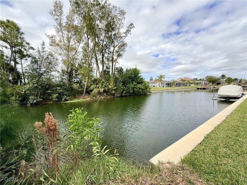 1414 SW 1st Place Cape Coral FL 33991 2025015767 image1