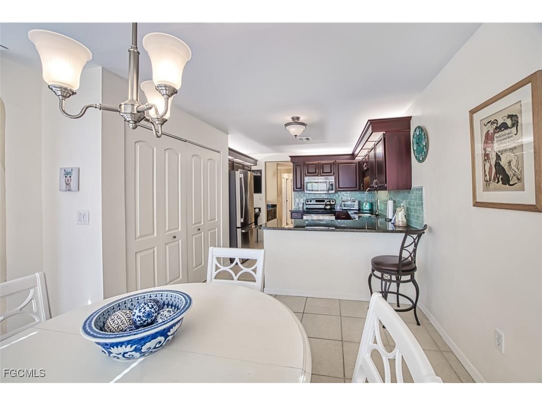 1414 Thistledown Way Fort Myers FL 33901 2025000334 image20