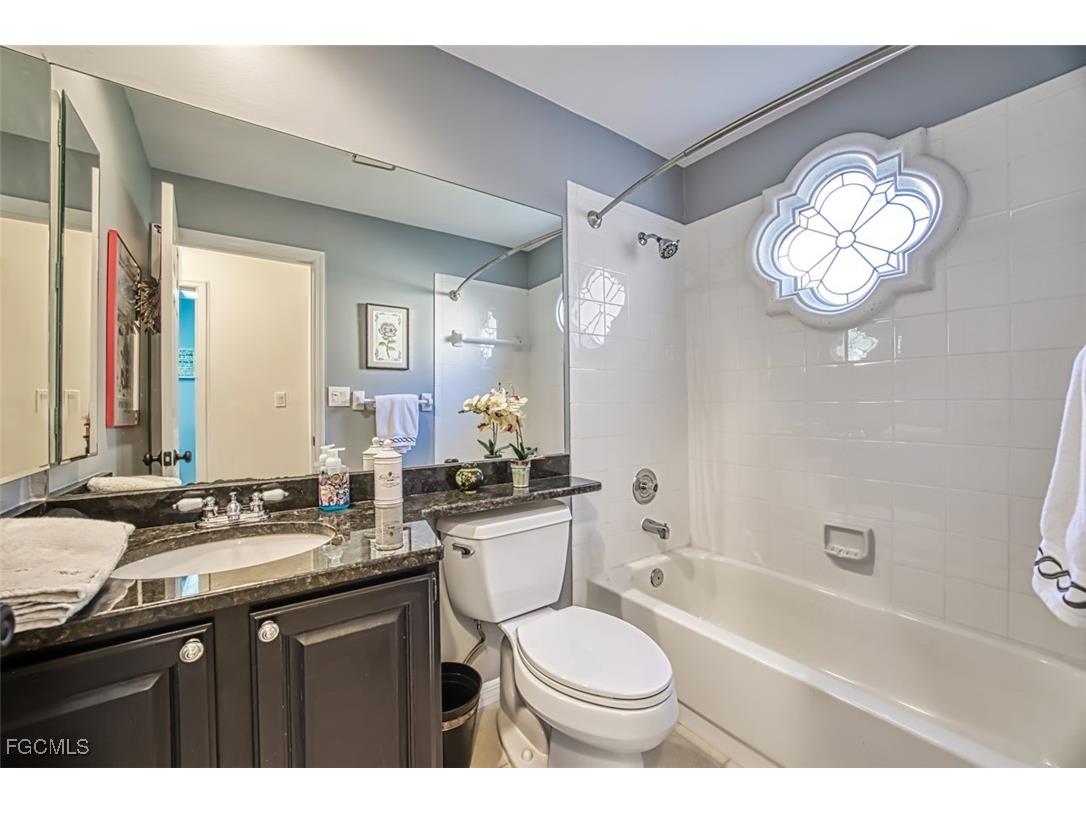 1414 Thistledown Way Fort Myers FL 33901 2025000334 image33