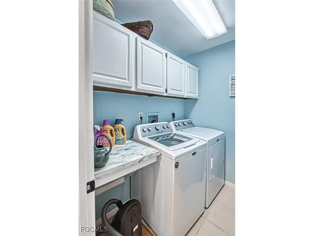 1414 Thistledown Way Fort Myers FL 33901 2025000334 image34