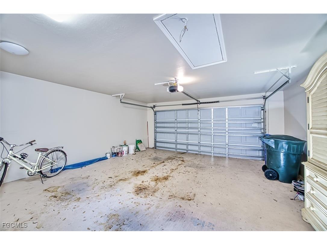 1414 Thistledown Way Fort Myers FL 33901 2025000334 image38