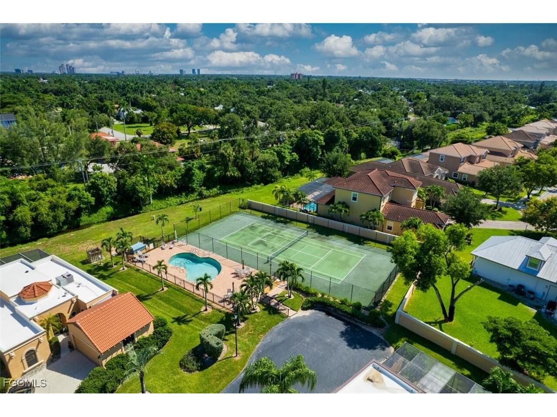 1414 Thistledown Way Fort Myers FL 33901 2025000334 image42