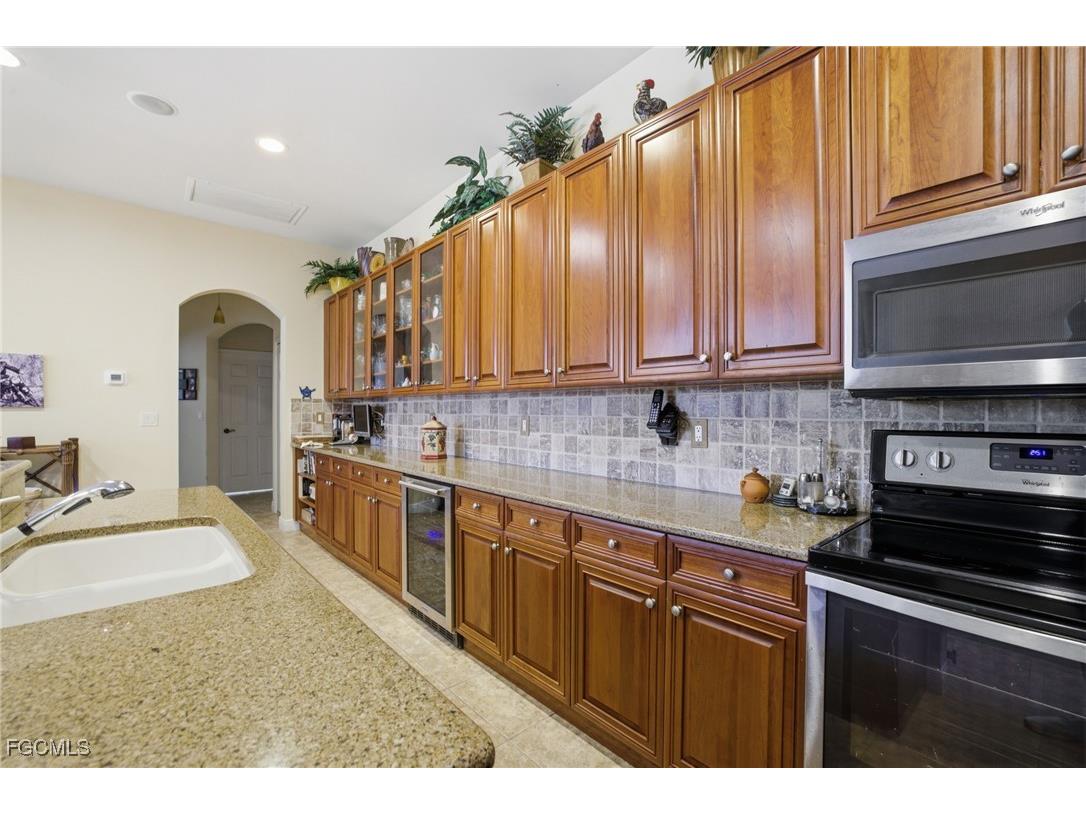 14143 Bently Circle Fort Myers FL 33912 2025017491 image14