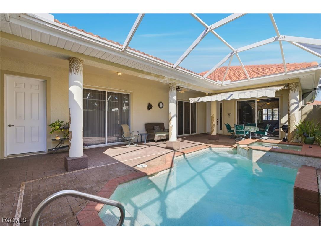 14143 Bently Circle Fort Myers FL 33912 2025017491 image3