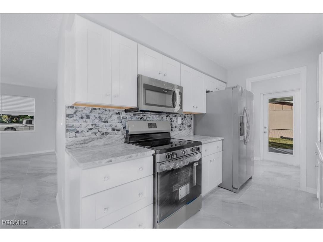 14143 Caribbean Boulevard Fort Myers FL 33905 2025023431 image19