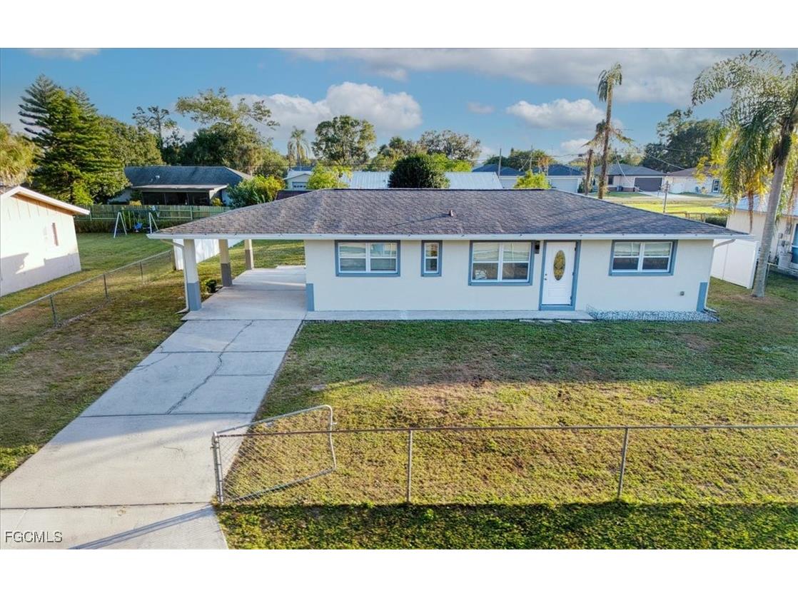 14143 Caribbean Boulevard Fort Myers FL 33905 2025023431 image9
