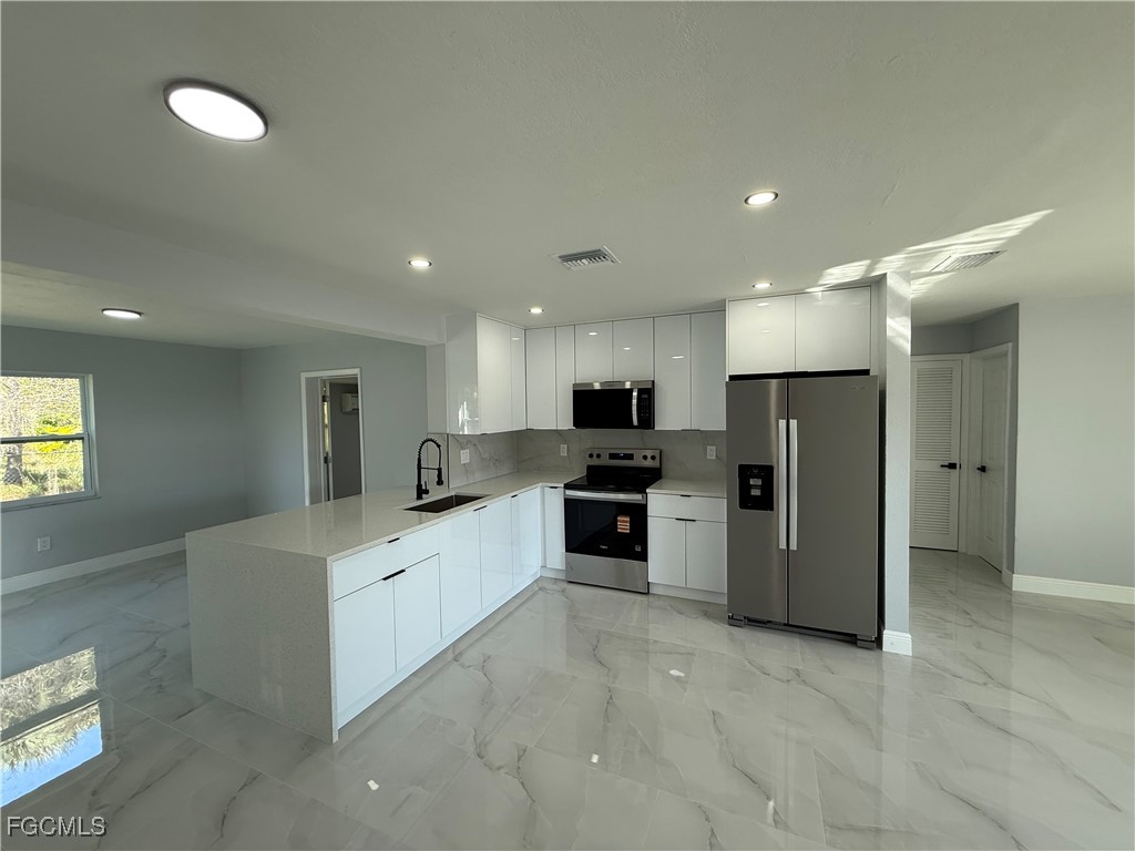 14144 Caribbean Boulevard Fort Myers FL 33905 2025019514 image1