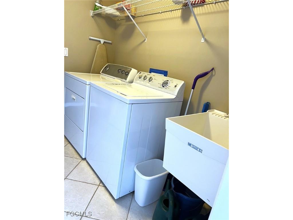 14145 Grosse Point Lane Fort Myers FL 33919 2025025495 image22