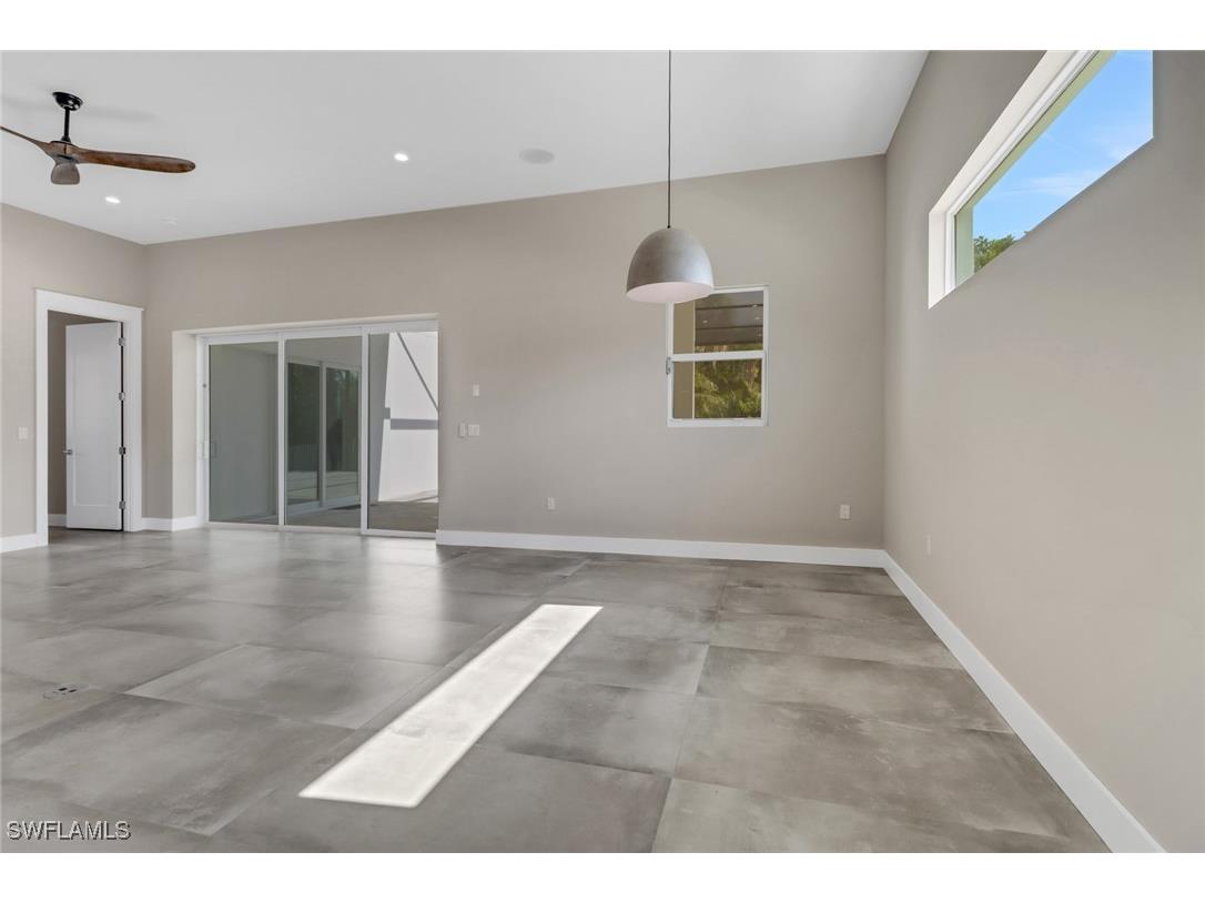 1415 13th Avenue N Naples FL 34102 225062903 image5
