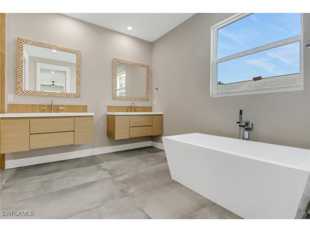 1415 13th Avenue N Naples FL 34102 225062903 image9