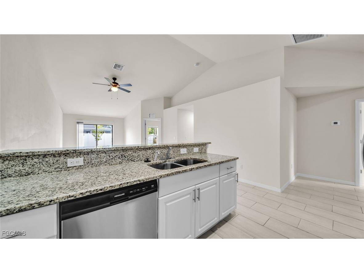 1415/1417 Academy Blvd #1417 Cape Coral FL 33990 2025014911 image8