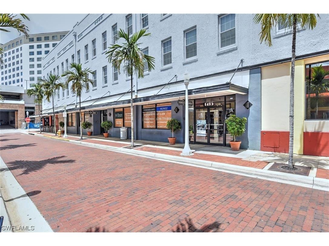 1415 Dean Street #316 Fort Myers FL 33901 223056397 image1