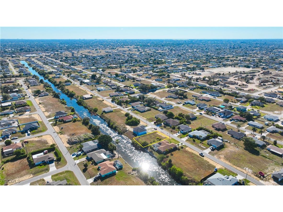 1415 NE 13th Place Cape Coral FL 33909 2025020921 image4