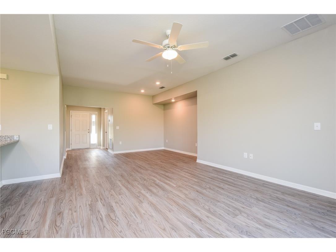 1415 NW 37th Avenue Cape Coral FL 33993 2025024481 image3