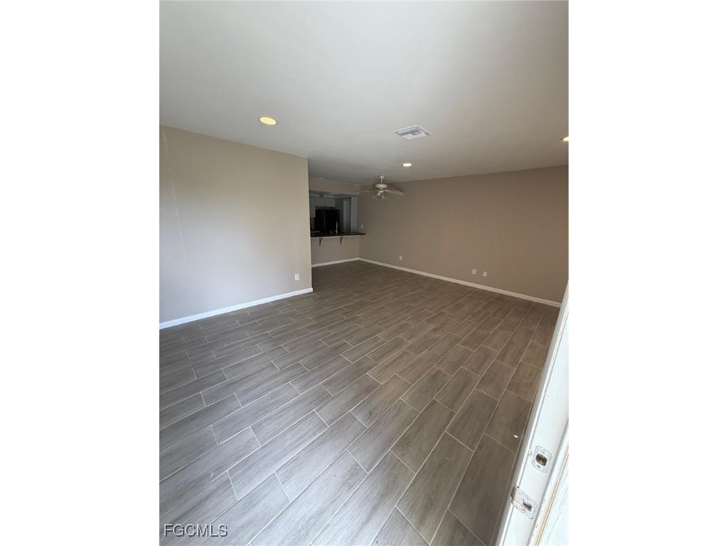 1415 SE 23rd Place Cape Coral FL 33990 2025009882 image3