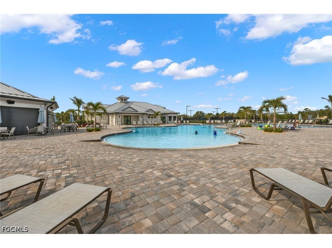 14150 Poppy Field Loop #4322 Punta Gorda FL 33955 2026015340 image36