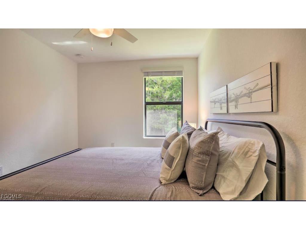 14155 Oviedo Place Fort Myers FL 33905 2025014689 image21