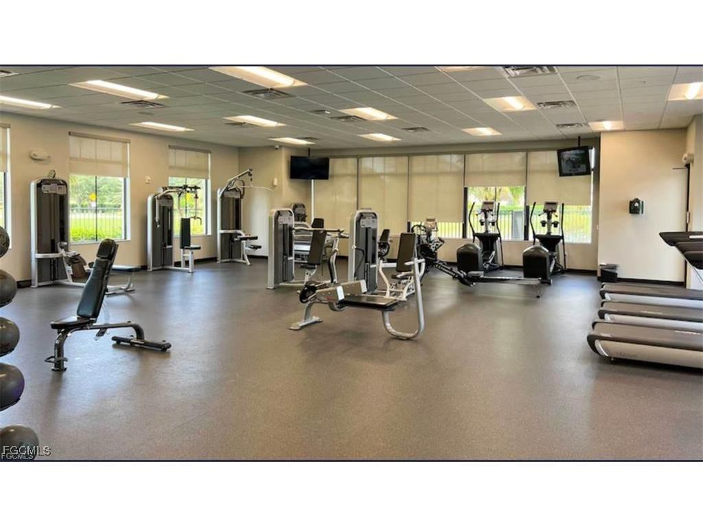 14155 Oviedo Place Fort Myers FL 33905 2025014689 image24