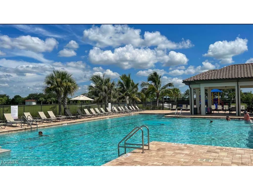 14155 Oviedo Place Fort Myers FL 33905 2025014689 image26