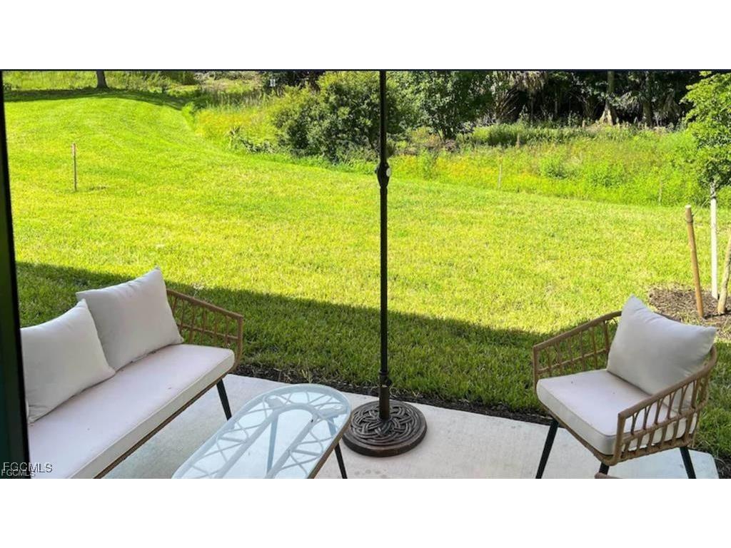 14155 Oviedo Place Fort Myers FL 33905 2025014689 image3